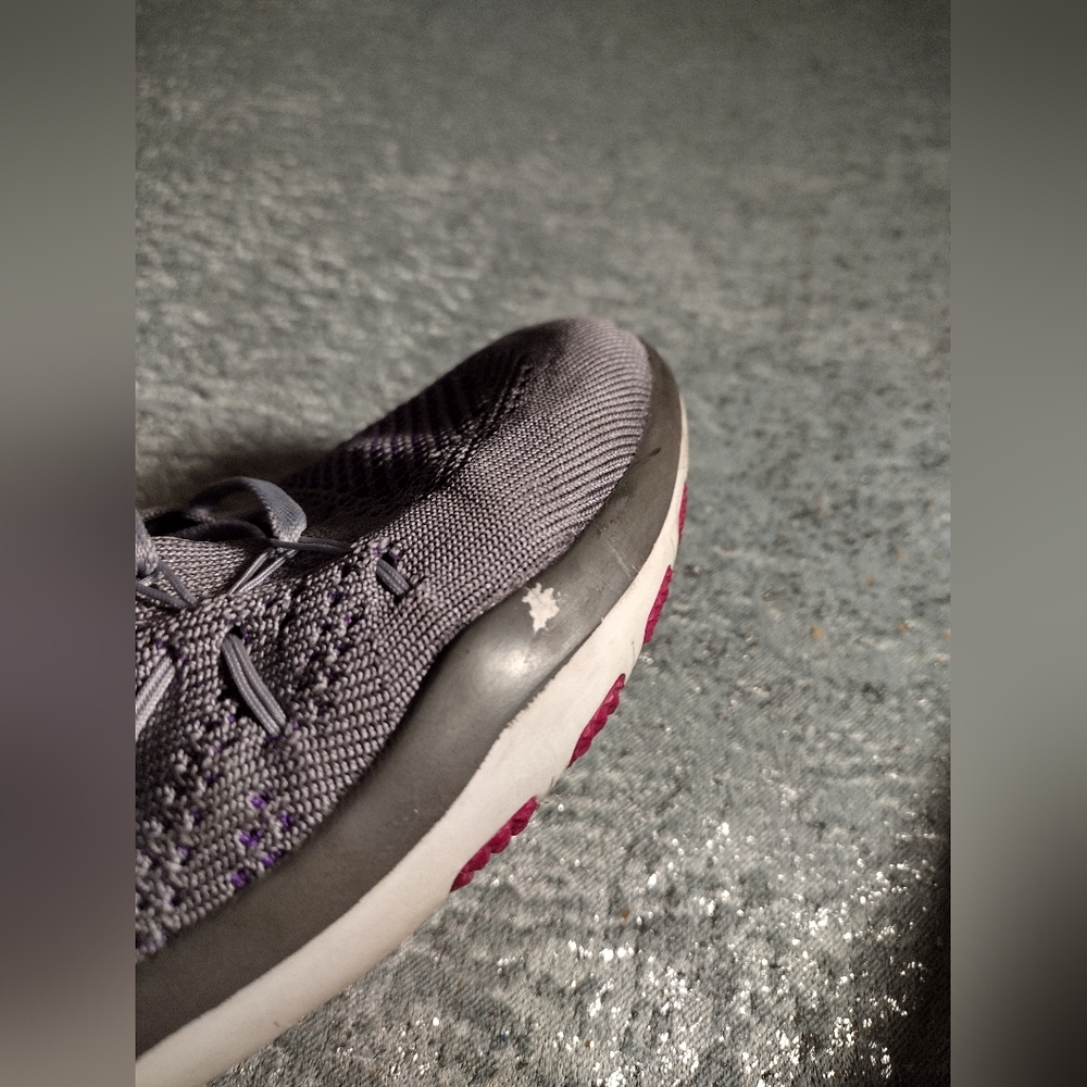NikeFree TR Focus FlyKnit Lace Up Running Sneakers - Picture 4 of 13